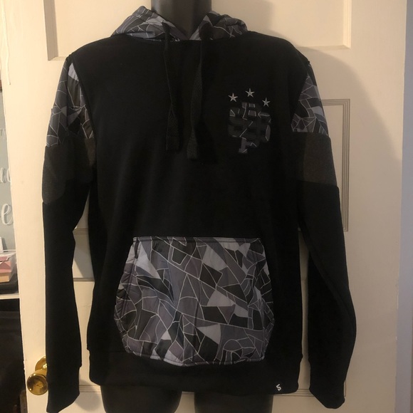 NWT South Pole Black Abstract Pattern Pullover - Picture 2 of 5